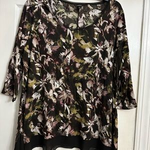 Women’s Simply Vera size 2x top/shirt/blouse.